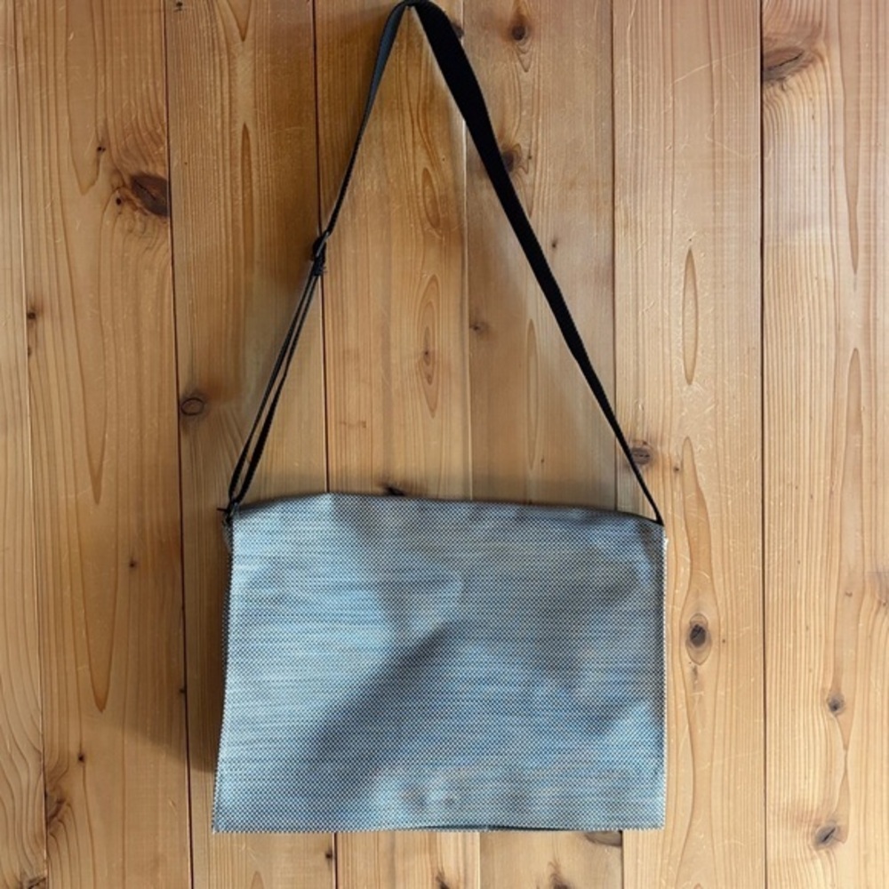 Chiliwich Messenger Bag